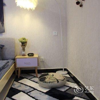 西安傲雪北欧风简约时尚住宅公寓(劳动公园体能乐园分店)酒店提供图片