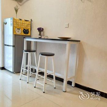 西安傲雪北欧风简约时尚住宅公寓(劳动公园体能乐园分店)酒店提供图片