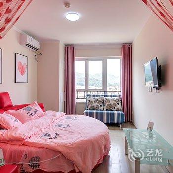 小格子公寓的门神(重庆大学城南路分店)酒店提供图片