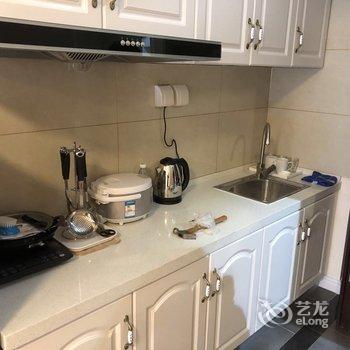 青岛海天假日公寓(泰山东路分店)酒店提供图片