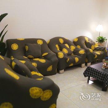 重庆快乐的小雨点儿公寓酒店提供图片