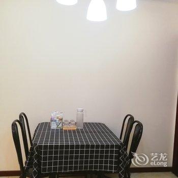 重庆快乐的小雨点儿公寓酒店提供图片