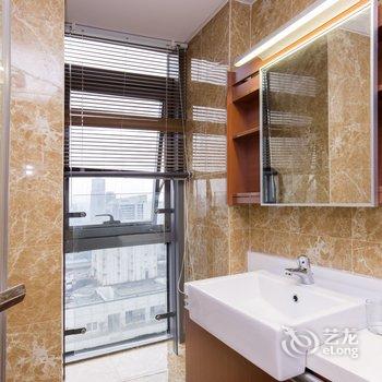 重庆渝忠公寓(海底小纵队分店)酒店提供图片
