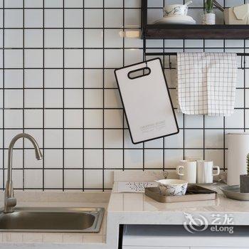 上海朋下公寓(普陀交警岗亭分店)酒店提供图片