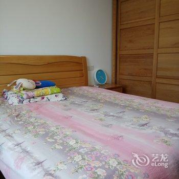 青岛长沙路绿茶套房公寓酒店提供图片