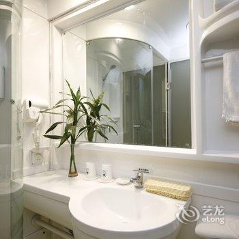 格林豪泰快捷酒店(洛阳洛龙大学城张衡街店)酒店提供图片