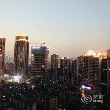 重庆简·行民宿(渝中区通远门旅游景区分店)酒店提供图片