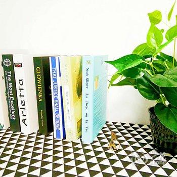 上海青春之旅老洋房(陕西南路分店)酒店提供图片