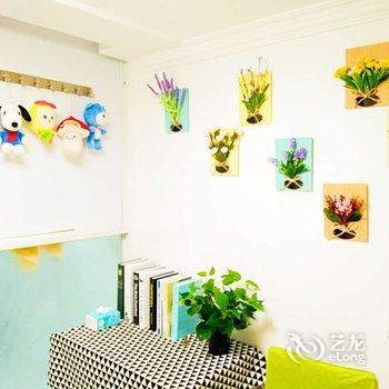 上海青春之旅老洋房(陕西南路分店)酒店提供图片