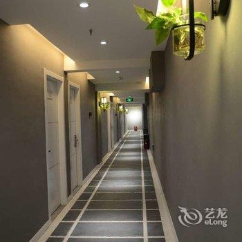 ����Jarvan��Ԣ(�жθ�·�ֵ�)�Ƶ��ṩͼƬ