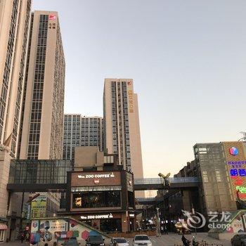 广州薰衣草之家(广州汉溪长隆地铁站奥园店)酒店提供图片