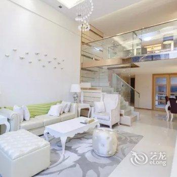 广州不离初心复式(桥兴大道分店)酒店提供图片