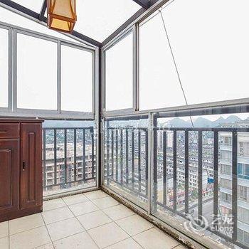 桂林火车站顶层复式复式酒店提供图片