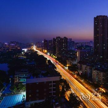 广州Locals路客·广州越秀A67舍公寓酒店提供图片