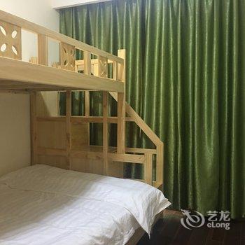 西双版纳雨林溪谷三室一厅特色民宿酒店提供图片