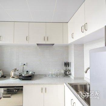 广州不离初心复式(桥兴大道分店)酒店提供图片