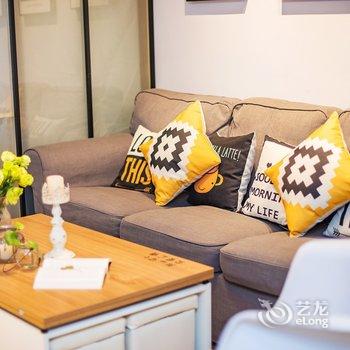 重庆紫金城公寓(石美路分店)酒店提供图片