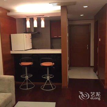 青岛相女士特色民宿(学习路分店)酒店提供图片