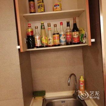 青岛相女士特色民宿(学习路分店)酒店提供图片