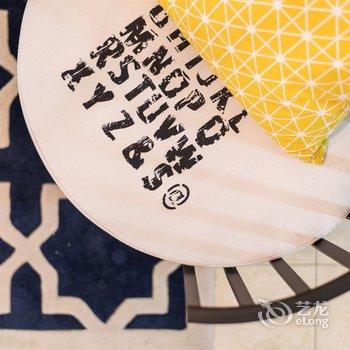 广州路客精品民宿BB5670酒店提供图片