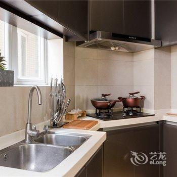 广州Locals路客·广州海珠A32舍公寓(桂田村分店)酒店提供图片