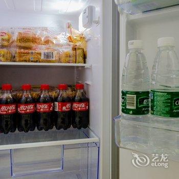 重庆王运刚(00123890)公寓(头塘村分店)酒店提供图片