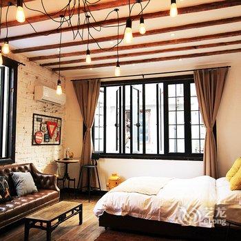 上海后窗日租民宿(绍兴路分店)酒店提供图片