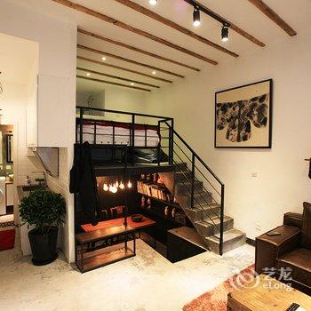 上海后窗日租民宿(绍兴路分店)酒店提供图片