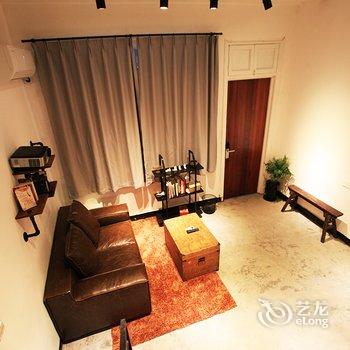 上海后窗日租民宿(绍兴路分店)酒店提供图片