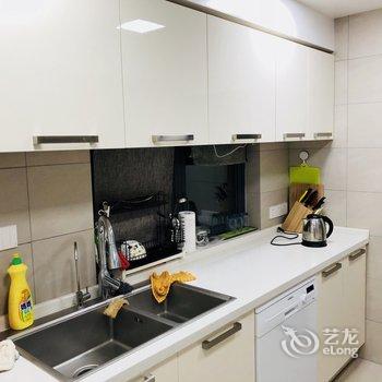 重庆Rossoneri普通公寓酒店提供图片