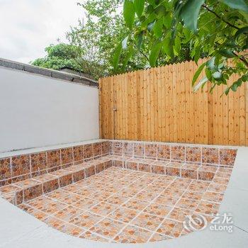 广州明月山溪小家度假别墅(4路公交明月山溪总站分店)酒店提供图片
