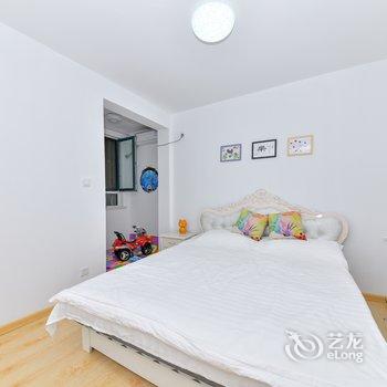 青岛作曲人之家特色民宿(长山路分店)酒店提供图片