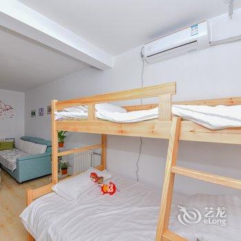 青岛作曲人之家特色民宿(长山路分店)酒店提供图片