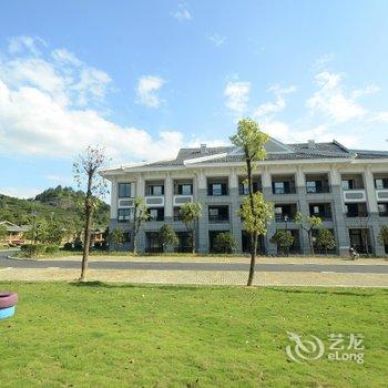 南平武夷山斯维登度假公寓(三木汽车营地)酒店提供图片