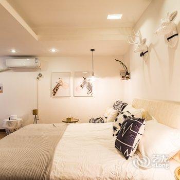 重庆MrSunmer的民宿(五四路店)酒店提供图片