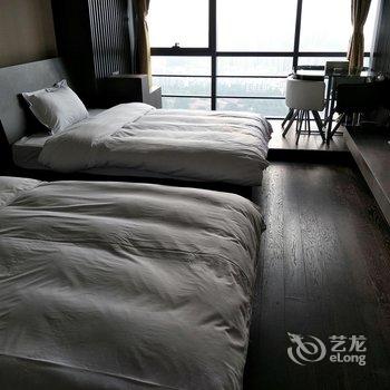 青岛瑞玉皇冠公寓那鲁湾店酒店提供图片