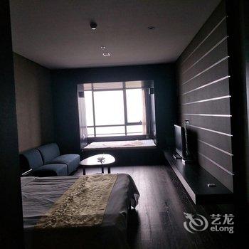 青岛瑞玉皇冠公寓那鲁湾店酒店提供图片