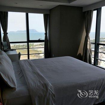 青岛瑞玉皇冠公寓那鲁湾店酒店提供图片