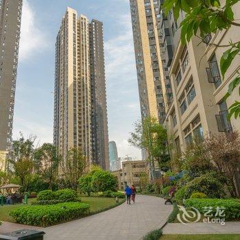 重庆lianer公寓(下纯阳洞街分店)酒店提供图片