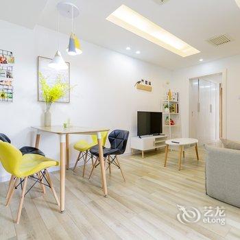 上海途掌柜·Eva公寓(星游乐园分店)酒店提供图片