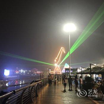 青岛黄岛淡然之家海景公寓(东港路分店)酒店提供图片