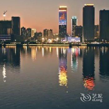 青岛黄岛淡然之家海景公寓(东港路分店)酒店提供图片