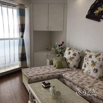 青岛黄岛淡然之家海景公寓(东港路分店)酒店提供图片