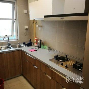 青岛上上民宿公寓(嘉陵江东路与金沙滩路交叉口分店)酒店提供图片