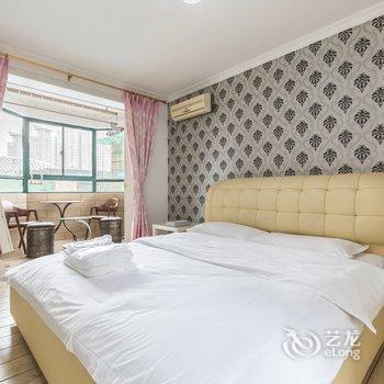 上海途掌柜·Eva公寓(香格纳画廊分店)酒店提供图片