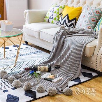 罗琴公寓(长江滨江路1号分店)酒店提供图片