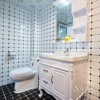 罗琴公寓(长江滨江路1号分店)酒店提供图片