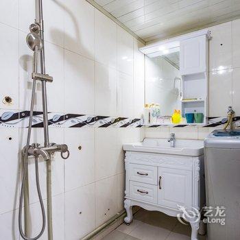 罗琴公寓(长江滨江路1号分店)酒店提供图片