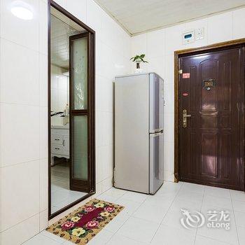 罗琴公寓(长江滨江路1号分店)酒店提供图片