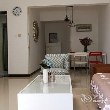 西安左邻右里_Family公寓(凤城九路西口分店)酒店提供图片